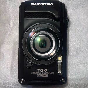 TG-7 Black 4K Camera